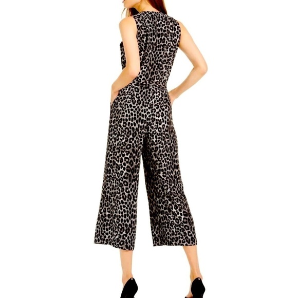 NEW MICHAEL KORS Dark Camel Brown Leopard Print Cropped Jumpsuit Size 8 - Picture 2 of 11